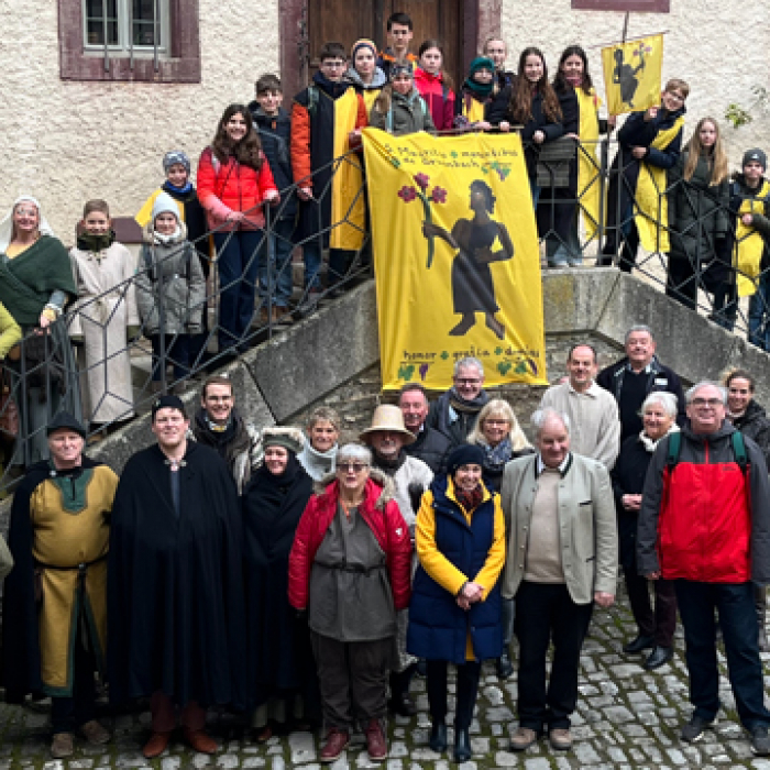 Enrichmentkurs „Mittelalter“ am Siebold-Gymnasium in Würzburg geniest adelige Gastfreundschaft